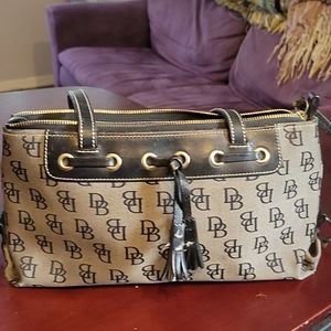 Vintage Dooney & Bourke black/grey Signature